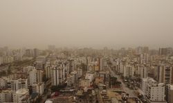 Mersin'de toz taşınımı etkili oluyor