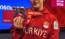 Mersinli Milli Halterci Gamze Altun Avrupa İkincisi Oldu