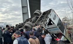 Ankara'da özel halk otobüsü, üst geçidin ayağına çarptı: 4 ölü, 13 yaralı