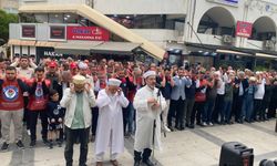 Eğitim Bir-Sen üyelerinden saldırıda hayatını kaybedenler için gıyabi cenaze namazı