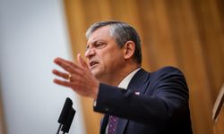 ÖZGÜR ÖZEL "BU ADAMLARA SİZ RUHSATI VERDİNİZ"