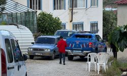 Mersin'de ölen 2 kardeşin cenazeleri adli tıpa gönderildi, evdeki ilk inceleme tamamlandı