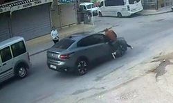 El sallayıp karşıya geçmek isterken otomobil çarptı