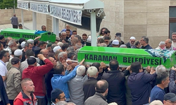 Mersin’de kazada ölen anne ve kızı son yolculuğuna uğurlandı