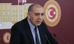 Gürsel Tekin görevden alındı