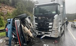 Tarsus’ta Maliyeciler kaza yaptı: 1 ölü, 5 yaralı