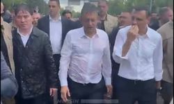 Özgür Özel’den Yağmura Rağmen Kararlı Yürüyüş