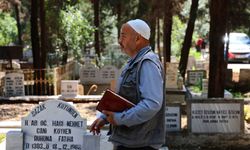 Mezarlıkta sahte hoca imamın testini geçemedi