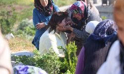 Bayram sabahı 3 yaşındaki çocuğunu boğarak ö•dürdü