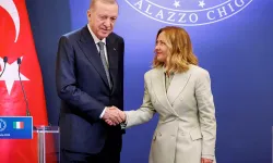 Cumhurbaşkanı Erdoğan: “Keşke ülkemdekilere de sigarayı bıraktırabilsem”