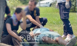 KIRMIZI IŞIKTA GEÇTİ, POLİSİN GÖZÜ ÖNÜNDE KATL*AM GİBİ KAZA: 5 YARALI!