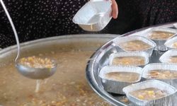 Şahintepesi’nde 17 yıldır aynı bereket: Aşure kazanları bu yıl da kaynadı
