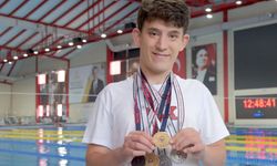 Sağlık için yüzmeye başlayan engelli sporcu 3 kez üst üste Türkiye şampiyonu oldu