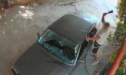 3 Dakika Boyunca Durmadı: S*tırla Otomobili Parçaladı