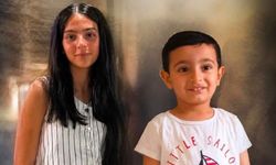 Batan gemide yolculuk yapan 6 ve 12 yaşındaki kardeşlerden gelecek umutlu haberi babaanneleri gözyaşı içerisinde bekliyo