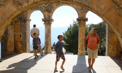UNESCO listesindeki Alahan Manastırı zamana direniyor