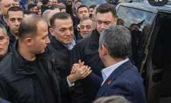 ÖZGÜR ÖZEL YENİ PARTİYİ KURDU! MERSİN’DE GÖZLER O İSİMLERDE