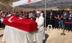 Feribot faciasında hayatını kaybeden uzman çavuş son yolculuğuna uğurlandı