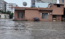 Mersin'de sağanak: Su taşkınları yaşandı