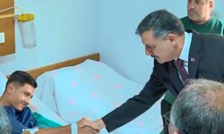 Bakan Tekin ve Bakan Çiftçi yaralı öğrencileri ziyaret etti