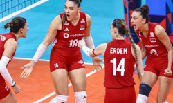 Azerbaycan’ı 3-0 Mağlup Ettiler: Filenin Sultanları Çeyrek Finalde