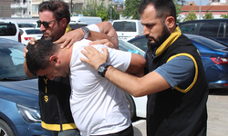 ADANA’DA B•MBA PANIĞI! ARANAN ŞÜPHELI OPERASYONLA YAKALANDI