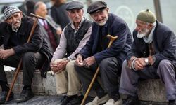 Emekli maaşlarına yeni düzenleme geliyor