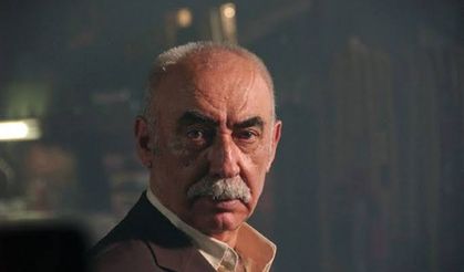 Usta oyuncu Şener Şen sahneye veda etti