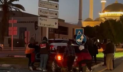 Mersin’de iki araç çarpıştı: 3 yaralı