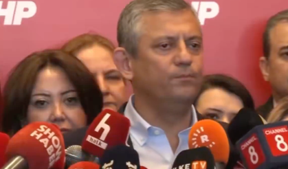 Özgür Özel “Delegemizin otur dediği yerde otururuz.”