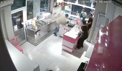 S•ldırı Anı Kamerada: Önce El Salladı, Sonra Ateş Açtı