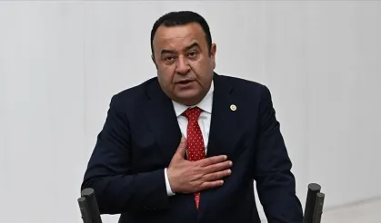 Adnan Beker CHP'den istifa etti