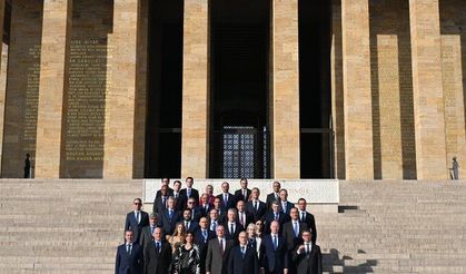 NATO üst düzey temsilcileri Anıtkabir’i ziyaret etti