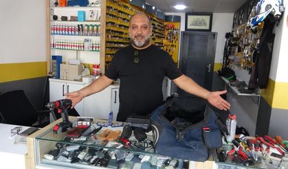 100 bin liralık takım çantasını alıp gitti, bir gün sonra geri bıraktı