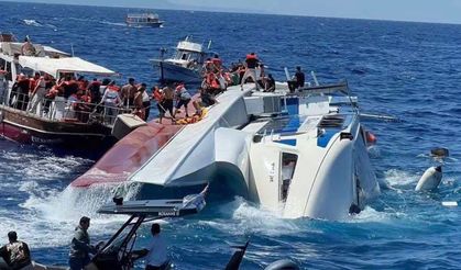 Kuzey Kıbrıs Türk Cumhuriyeti’nin Girne kenti açıklarında batan yolcu gemisinin kaptanı tutuklandı.