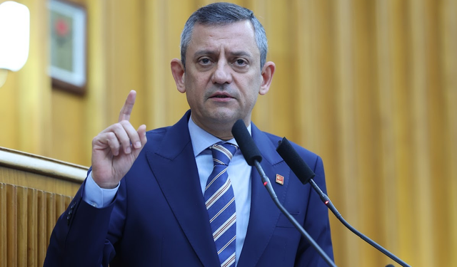 Özgür Özel, önceki genel başkanları Kurultay'a davet etti!