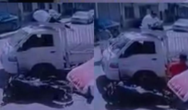 Kaza anları kamerada: Motosikletteki yolcu araç üstünde kaldı