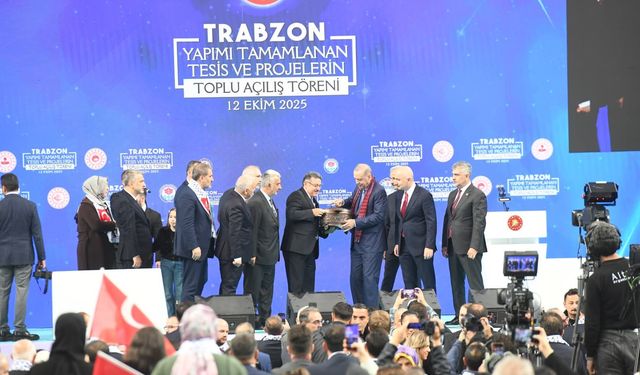 Trabzon Belediye Başkanı Genç: "Trabzonumuzu hizmetlerle donatmaya devam edeceğiz"