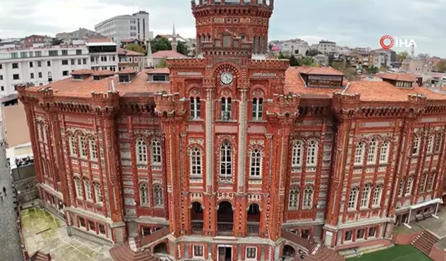 571 yıllık Fener Rum Okulu güçlendirme maliyetini karşılayamadı, yeni bina arıyor