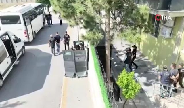 Mersin'in de aralarında bulunduğu 45 ilde FETÖ’ye yönelik düzenlenen operasyonlarda 178 şüpheli yakalandı