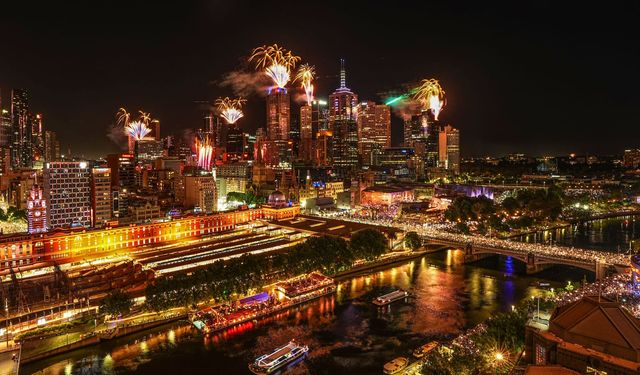 Avustralya yeni yıla girdi