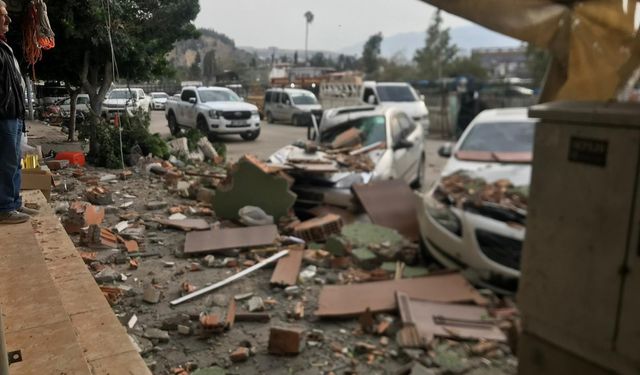 Hatay’ı fırtına vurdu