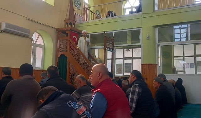 Cuma hutbesinde 'yeni yıl ve kimlik' vurgusu yapıldı