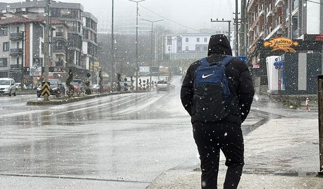 Düzce'de okullar 1 gün süreyle tatil edildi