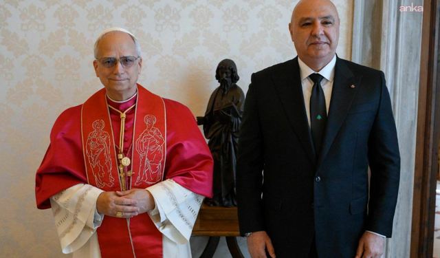 Papa 14. Leo, Lübnan’da barış mesajı verdi
