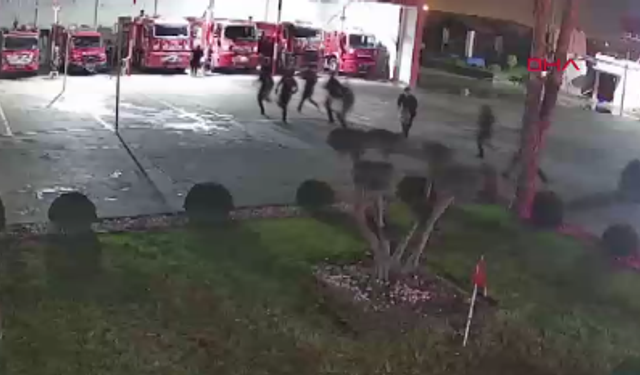 İtfaiyeciler gol değil, sirenle havaya fırladı