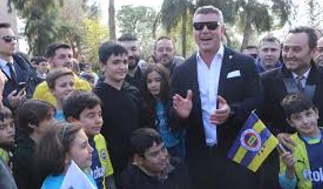 Sadettin Saran: Fenerbahçe’yi şampiyon yaparak birçok çocuğumuzu da Fenerbahçeli yapacağız