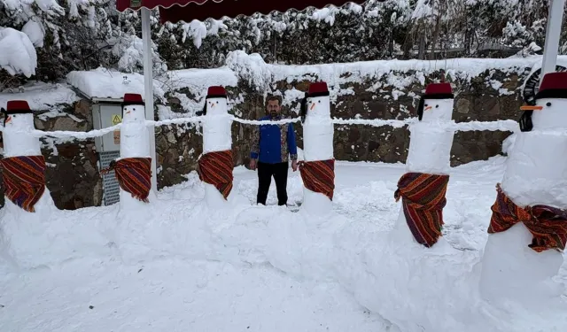 Kardan folklor ekibi kurdu