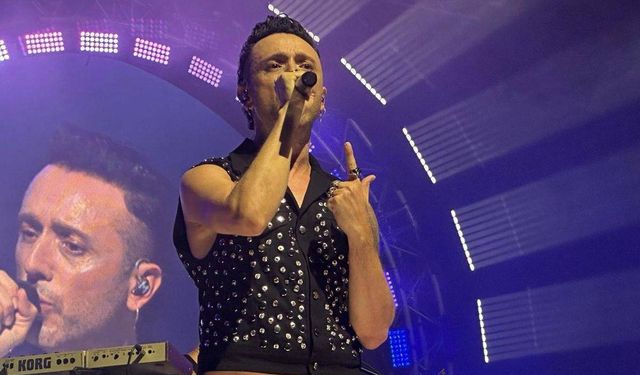 Şarkıcı Mabel Matiz "müstehcenlik" suçundan hakim karşısında