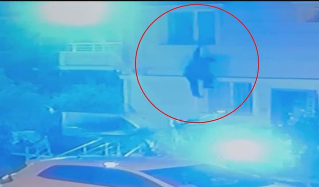 Penceredeki sinekliği parçalayarak evden ayrılan psikolojik rahatsızlıkları bulunan genç sırra kadem bastı